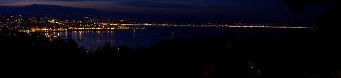 Panorama Antibes bei Nacht