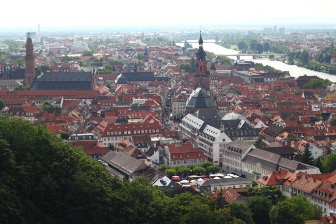 Blick auf Heidelberg vom Schloss